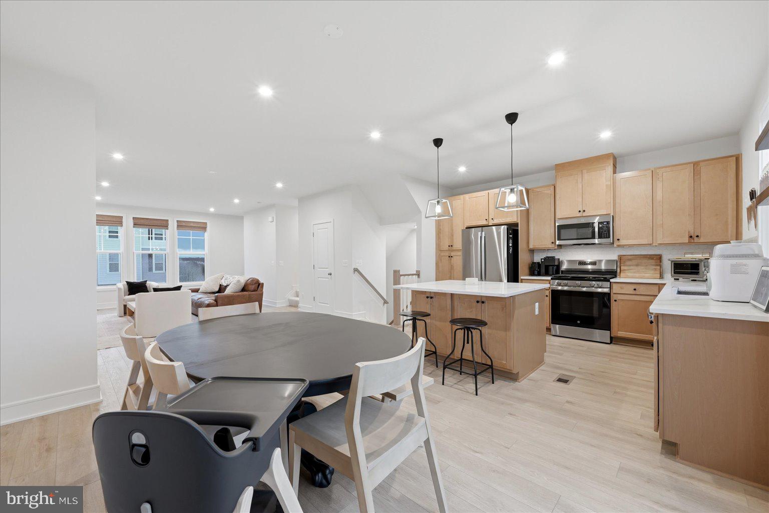 LAKE FREDERICK - Residential