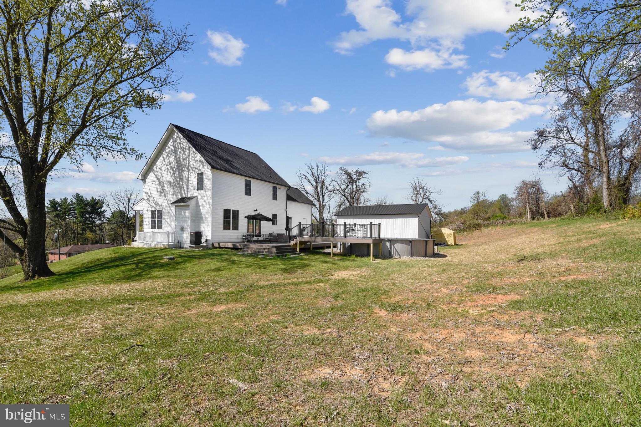 JARRETTSVILLE - Residential