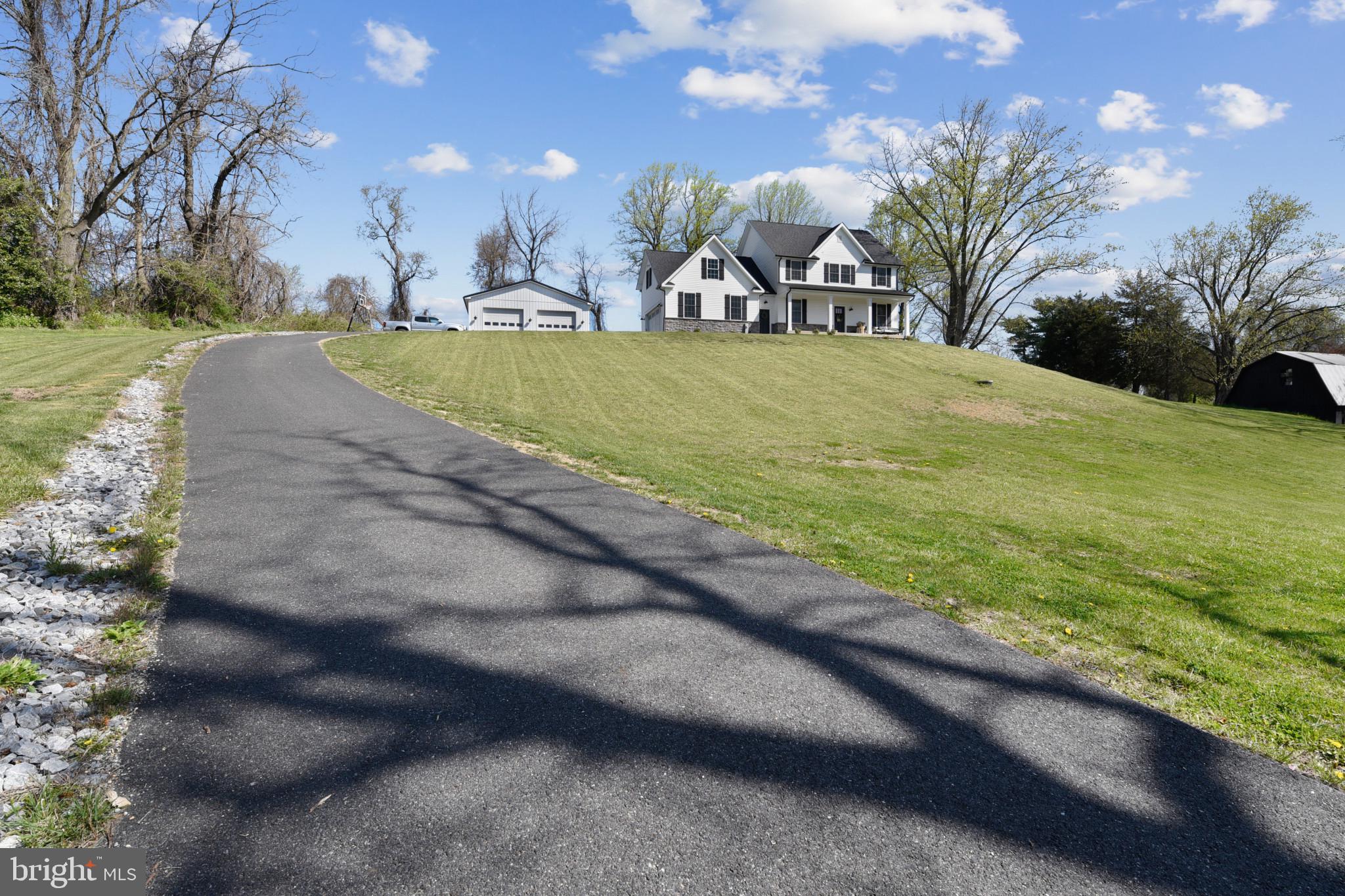 JARRETTSVILLE - Residential