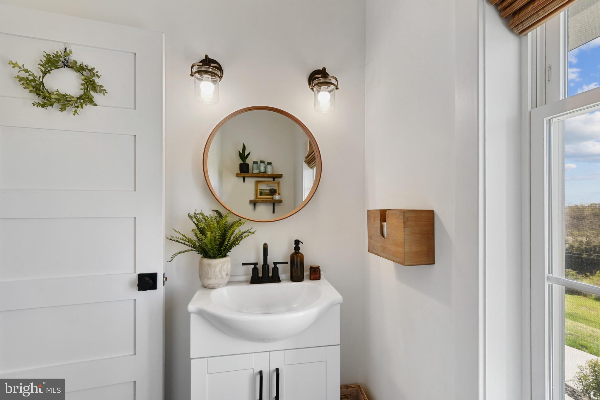 JARRETTSVILLE - Residential