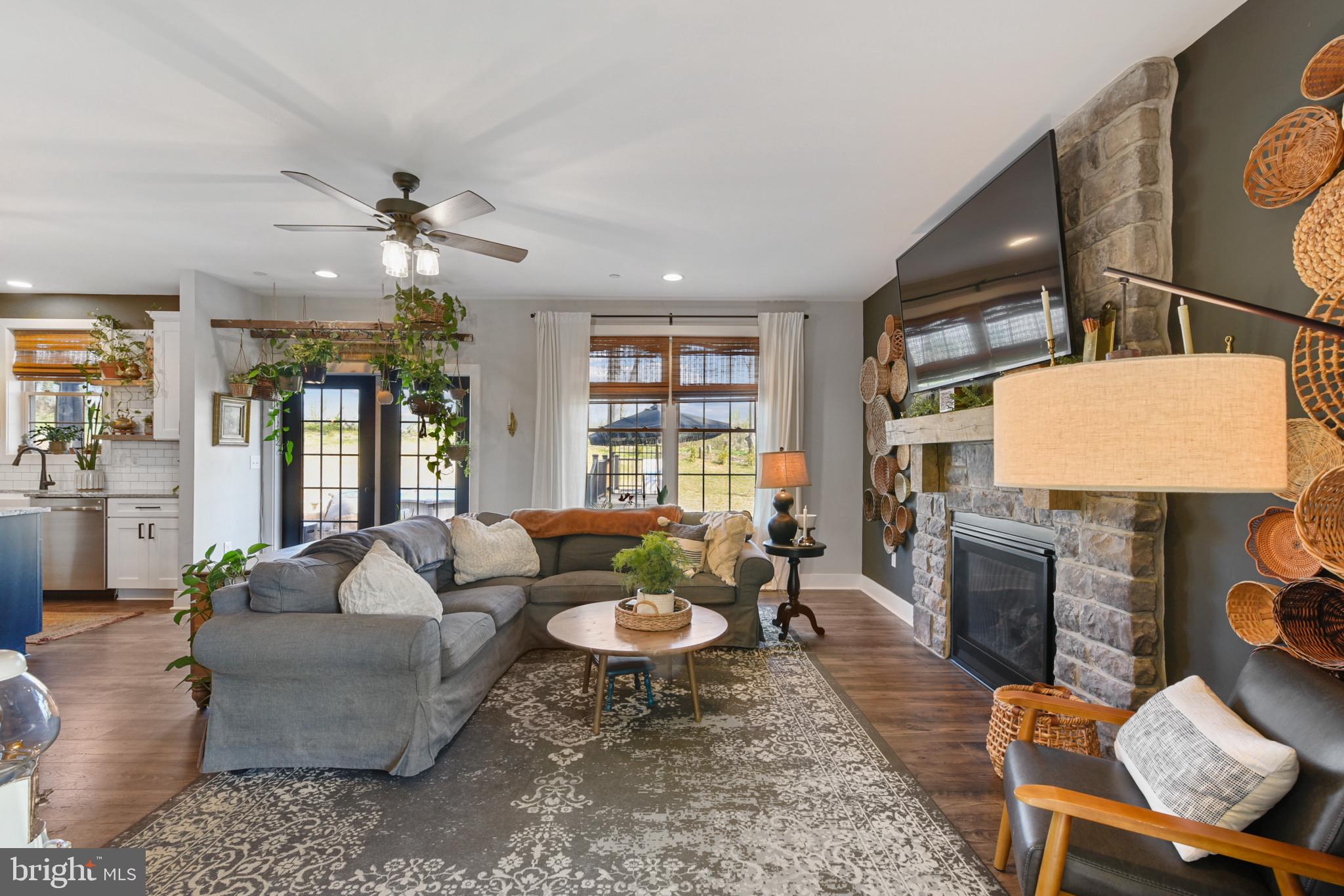 JARRETTSVILLE - Residential