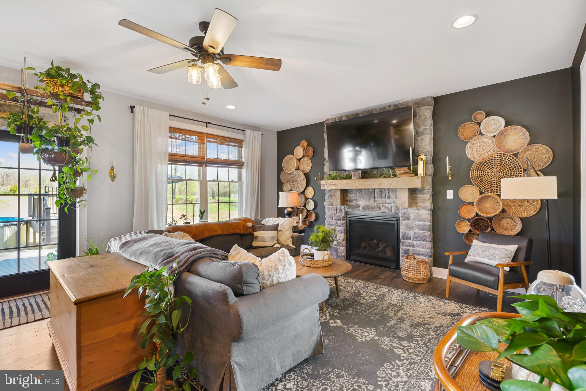 JARRETTSVILLE - Residential