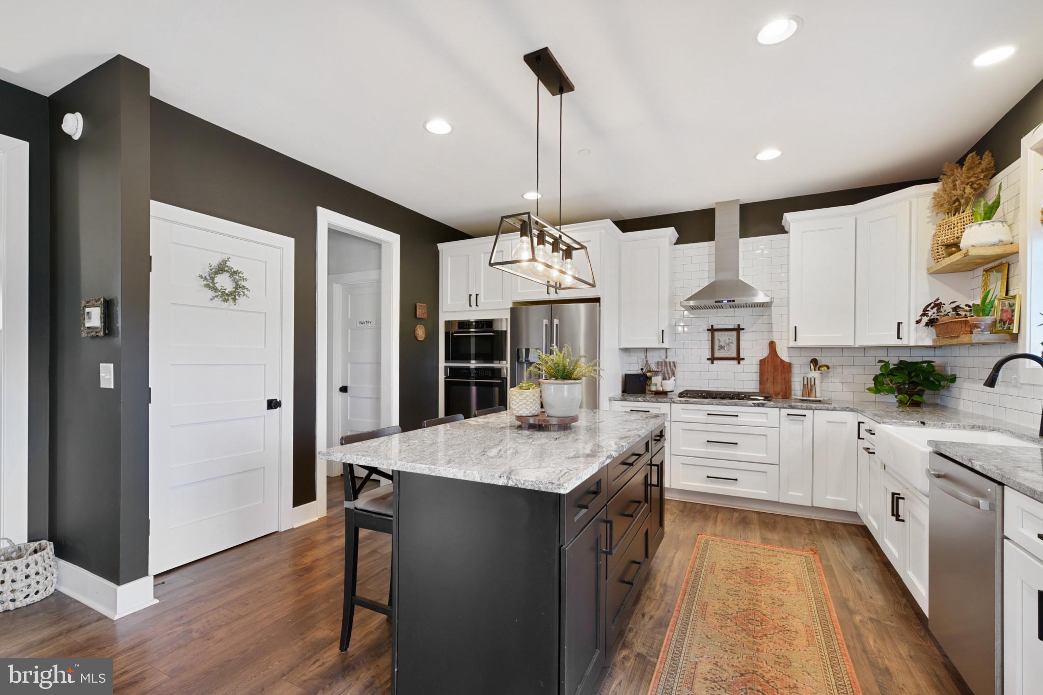 JARRETTSVILLE - Residential