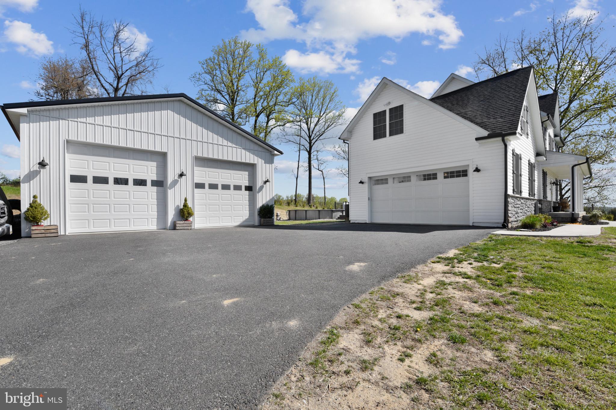 JARRETTSVILLE - Residential