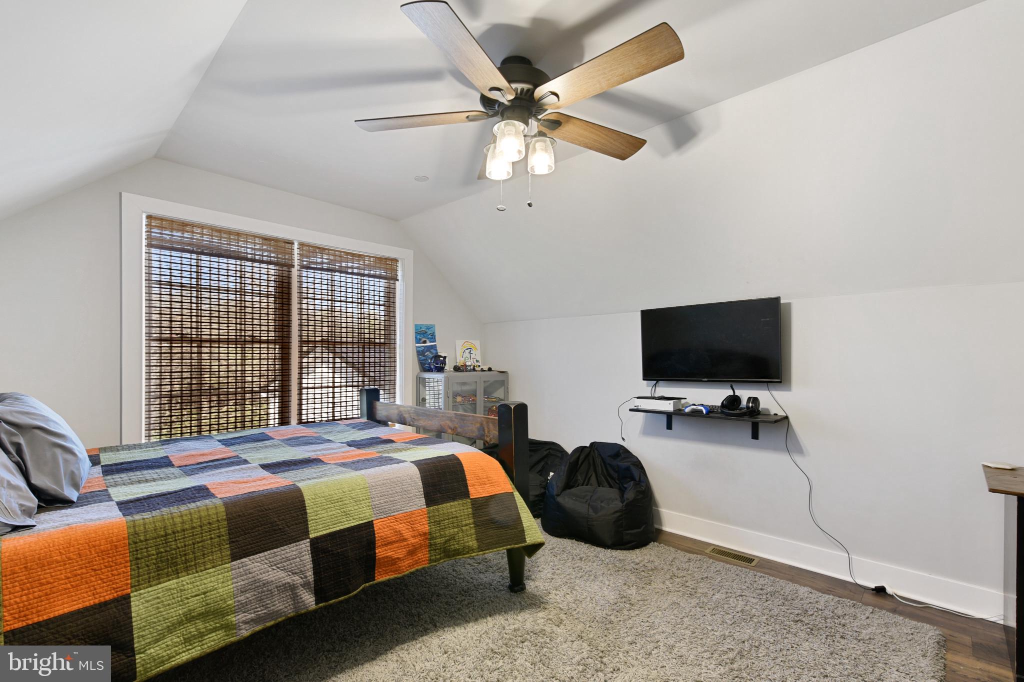 JARRETTSVILLE - Residential