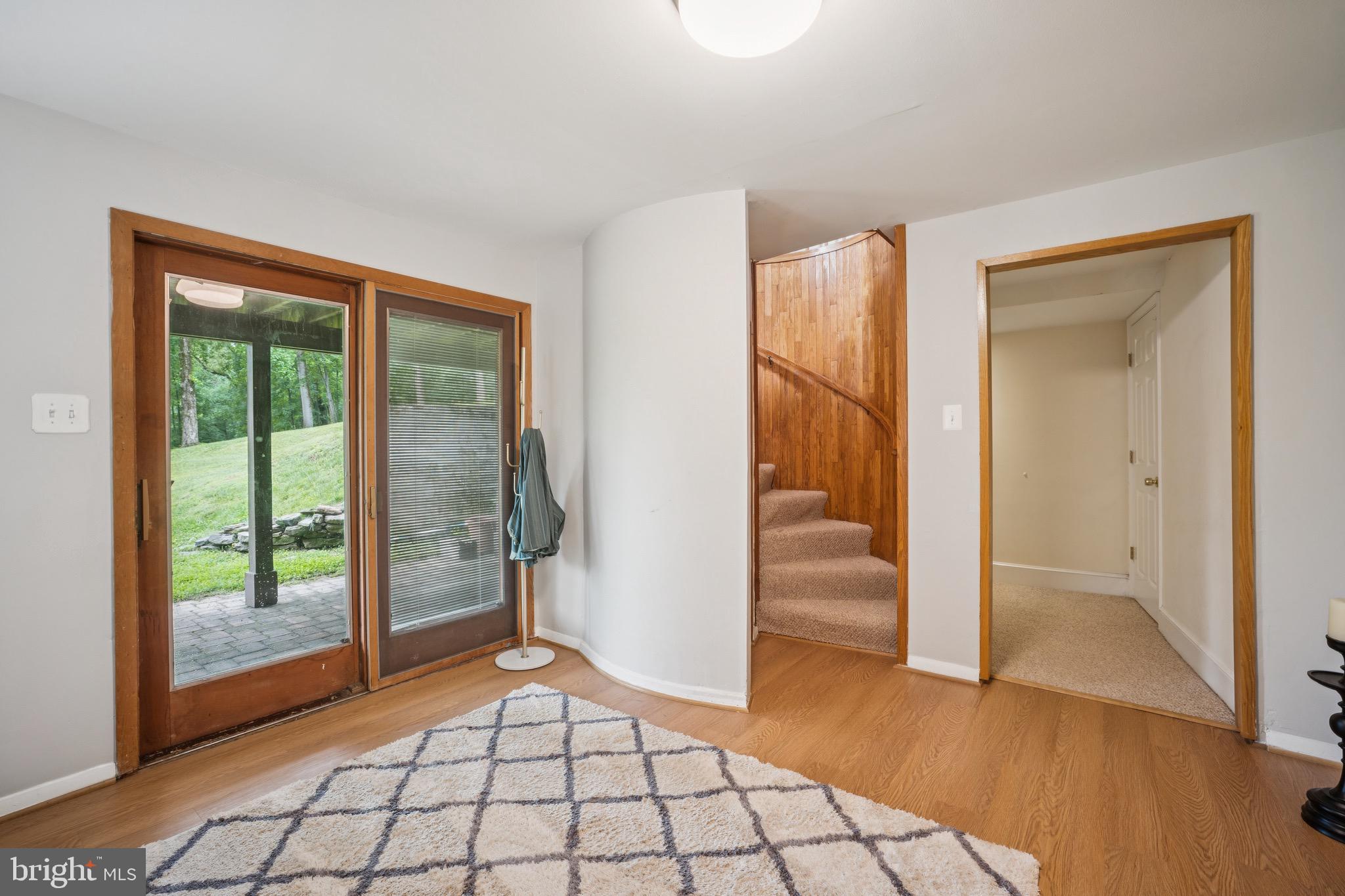 HICKORY RUN - Residential