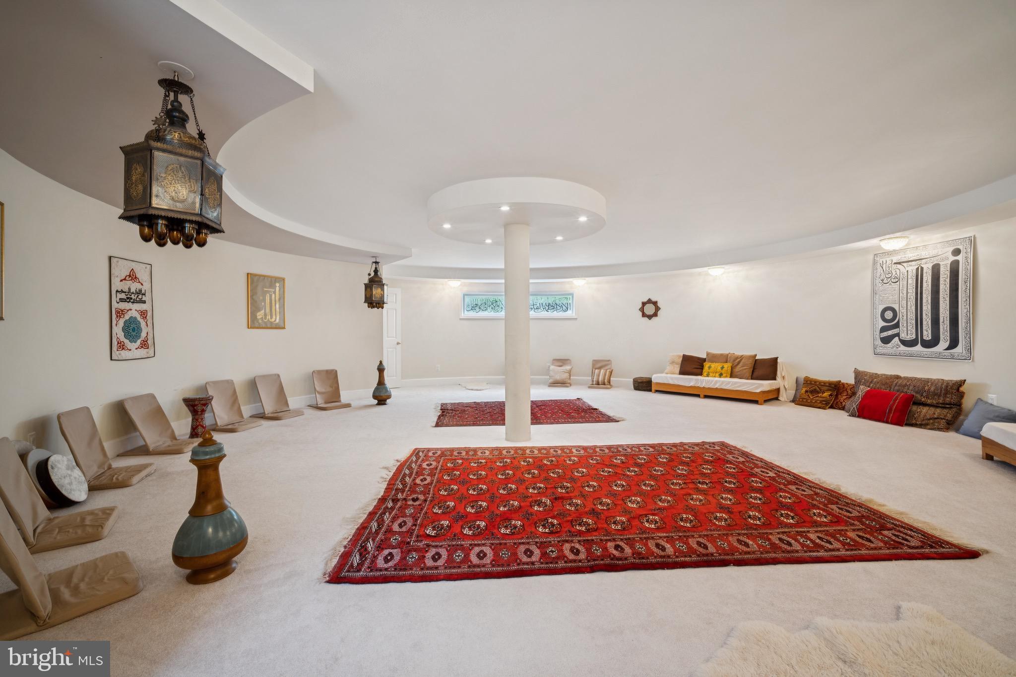 HICKORY RUN - Residential