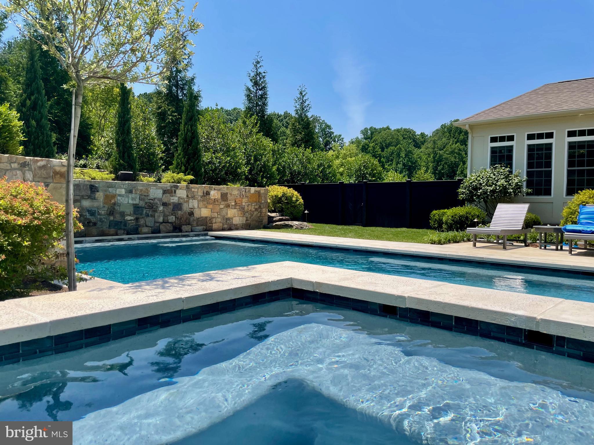 THE RESERVE AT TIMBER LAKE - Residential