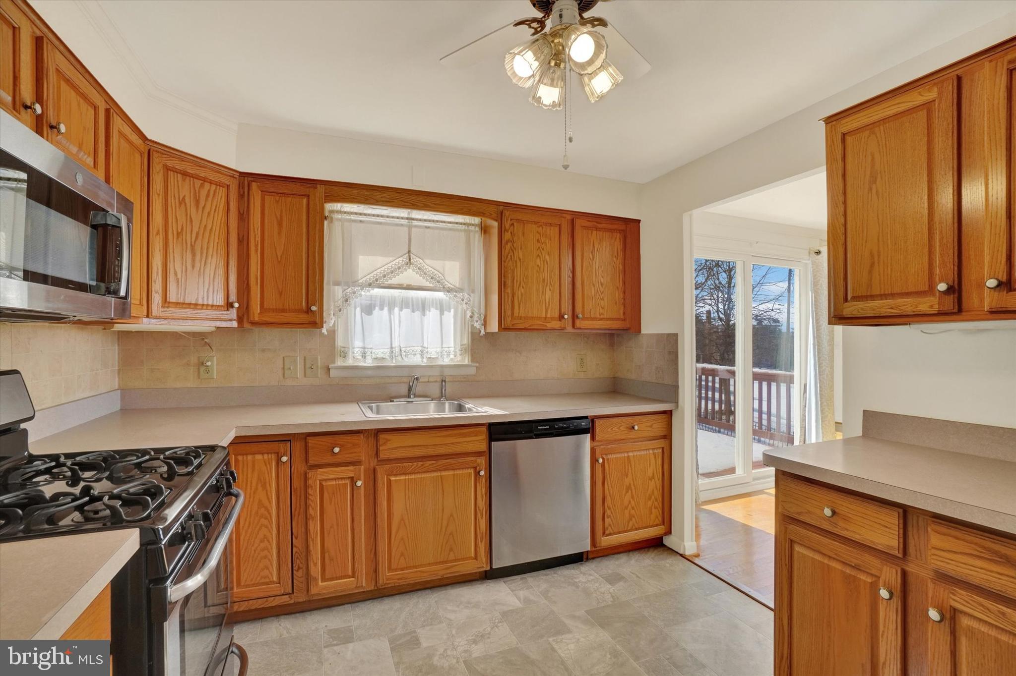 HAINES ACRES - Residential