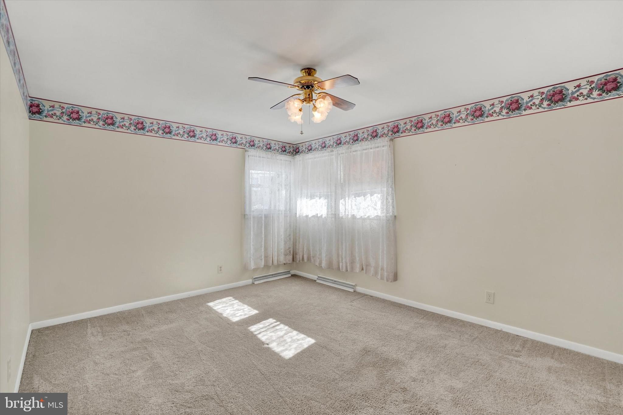 HAINES ACRES - Residential