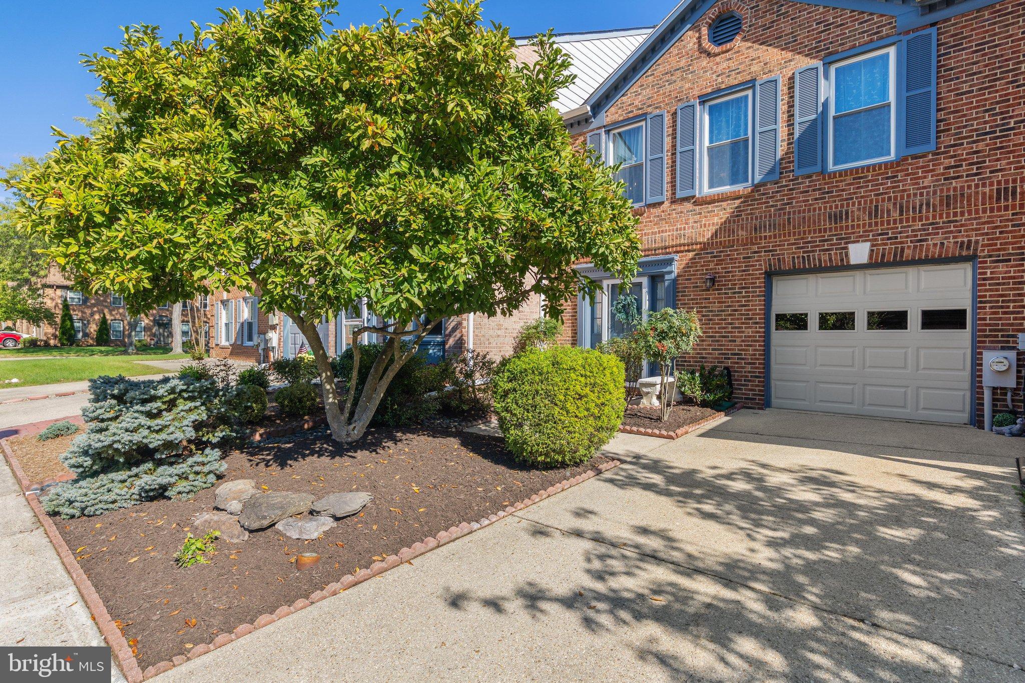 1020 SEXTANT COURT
