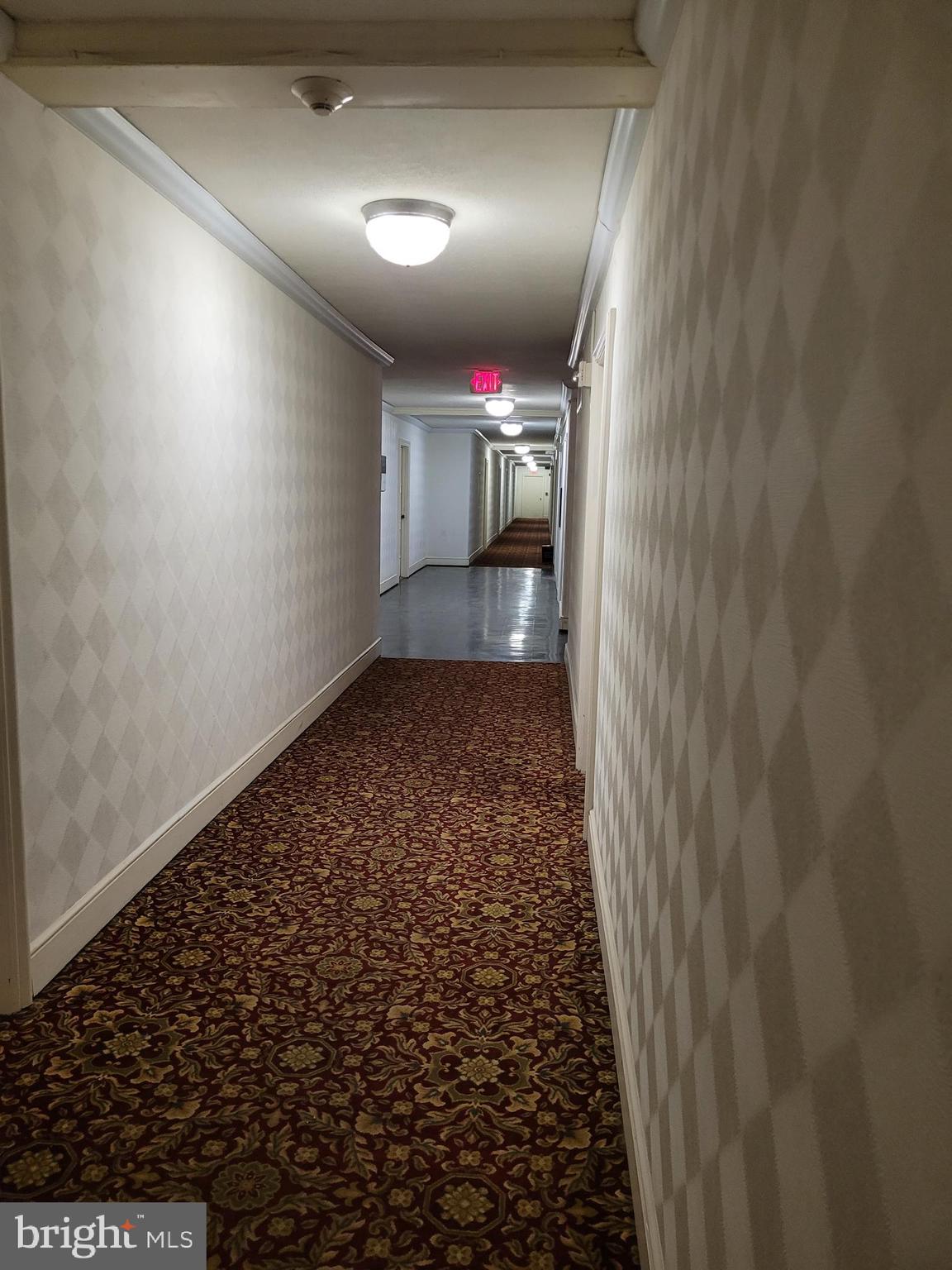 RIVER PLACE NORTH - Residential Lease