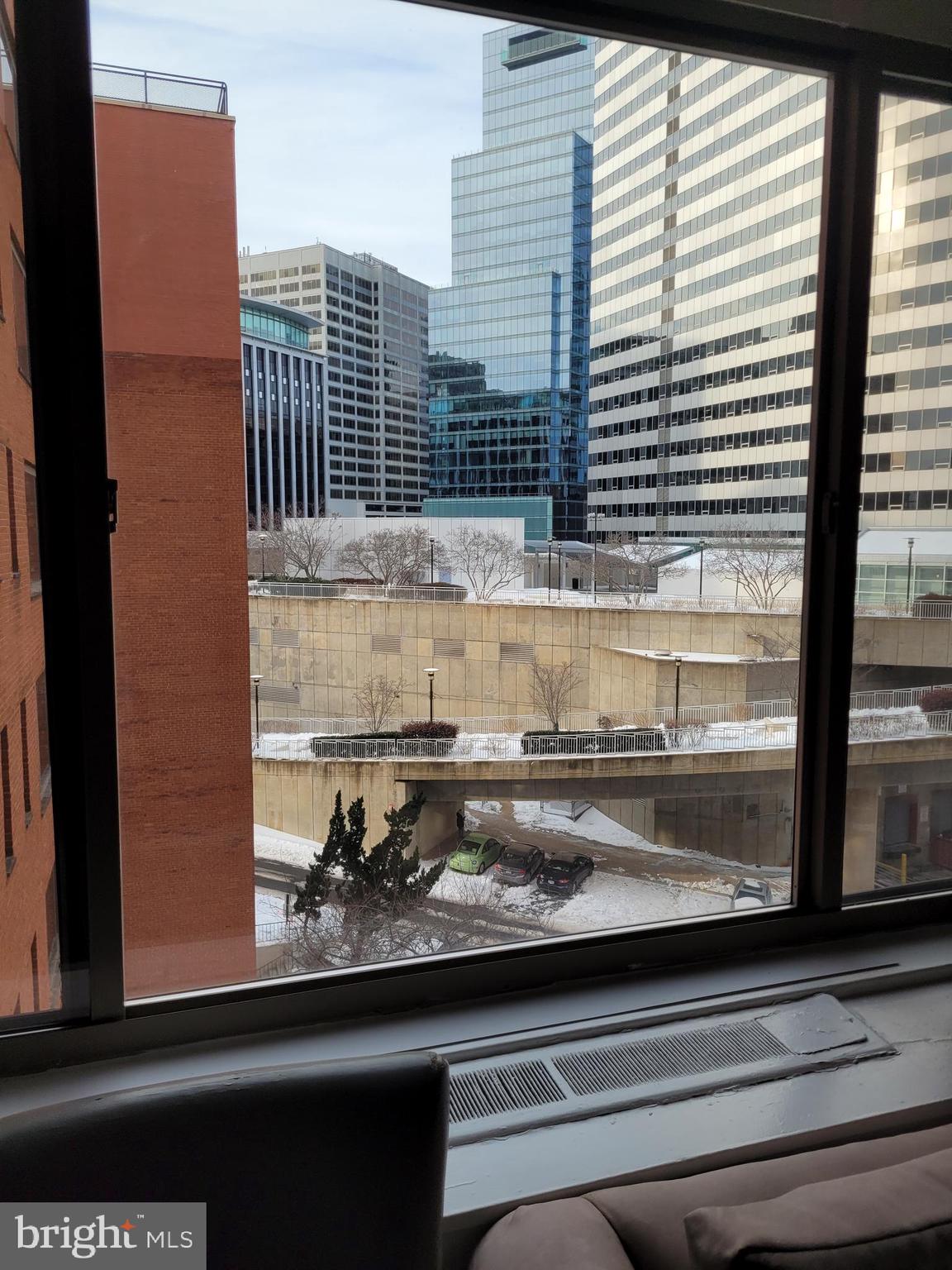 RIVER PLACE NORTH - Residential Lease