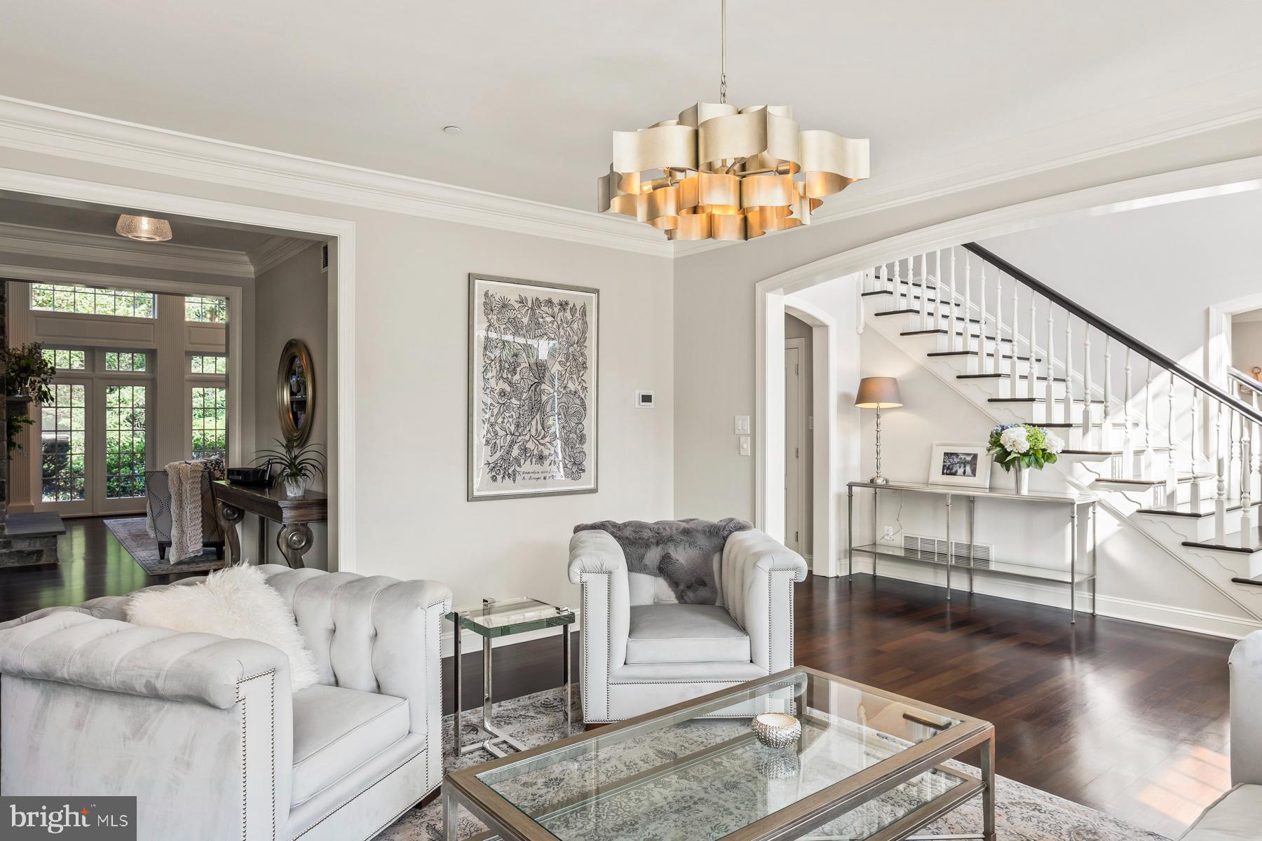 WHITEGATE - Residential