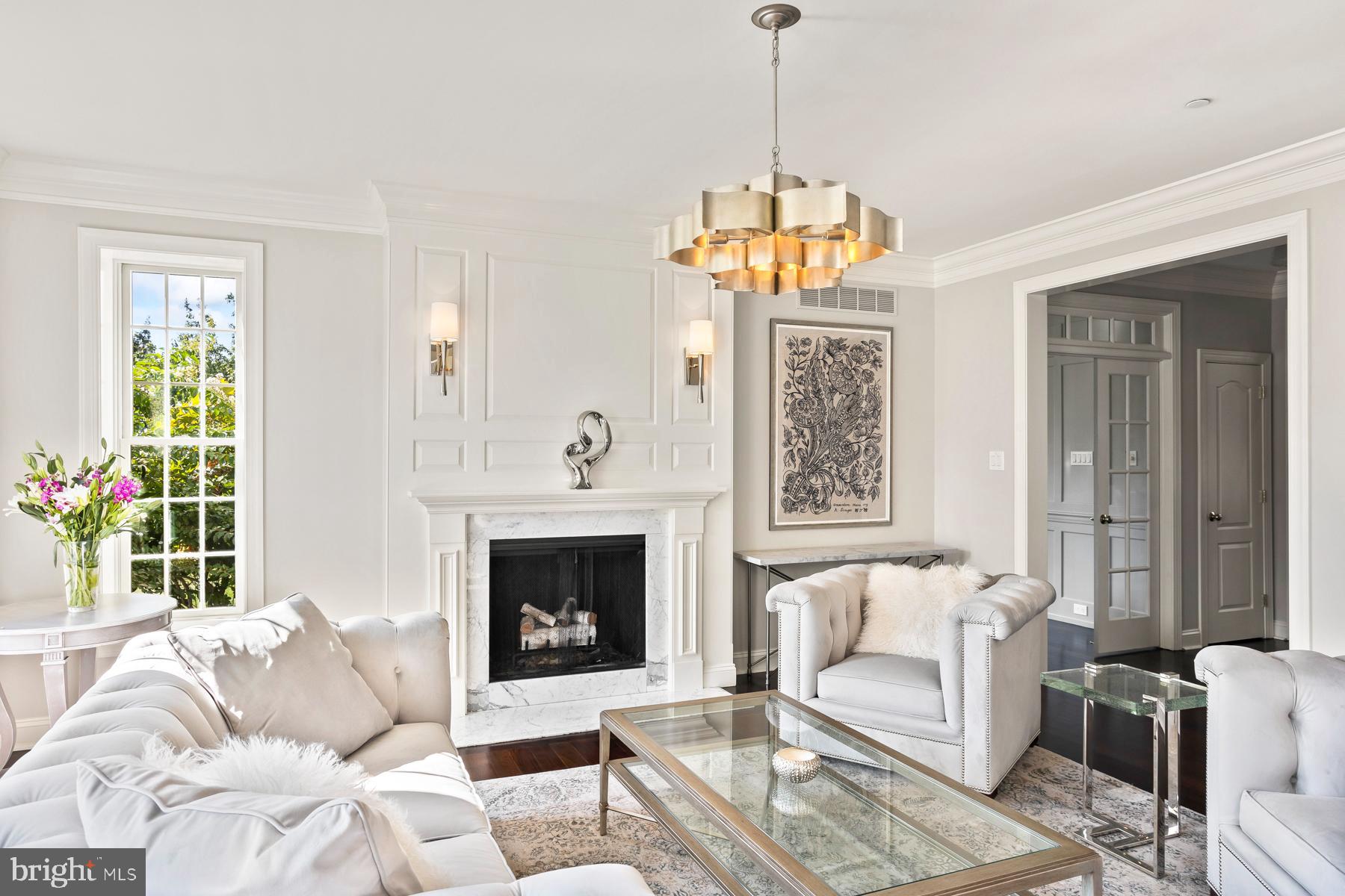 WHITEGATE - Residential