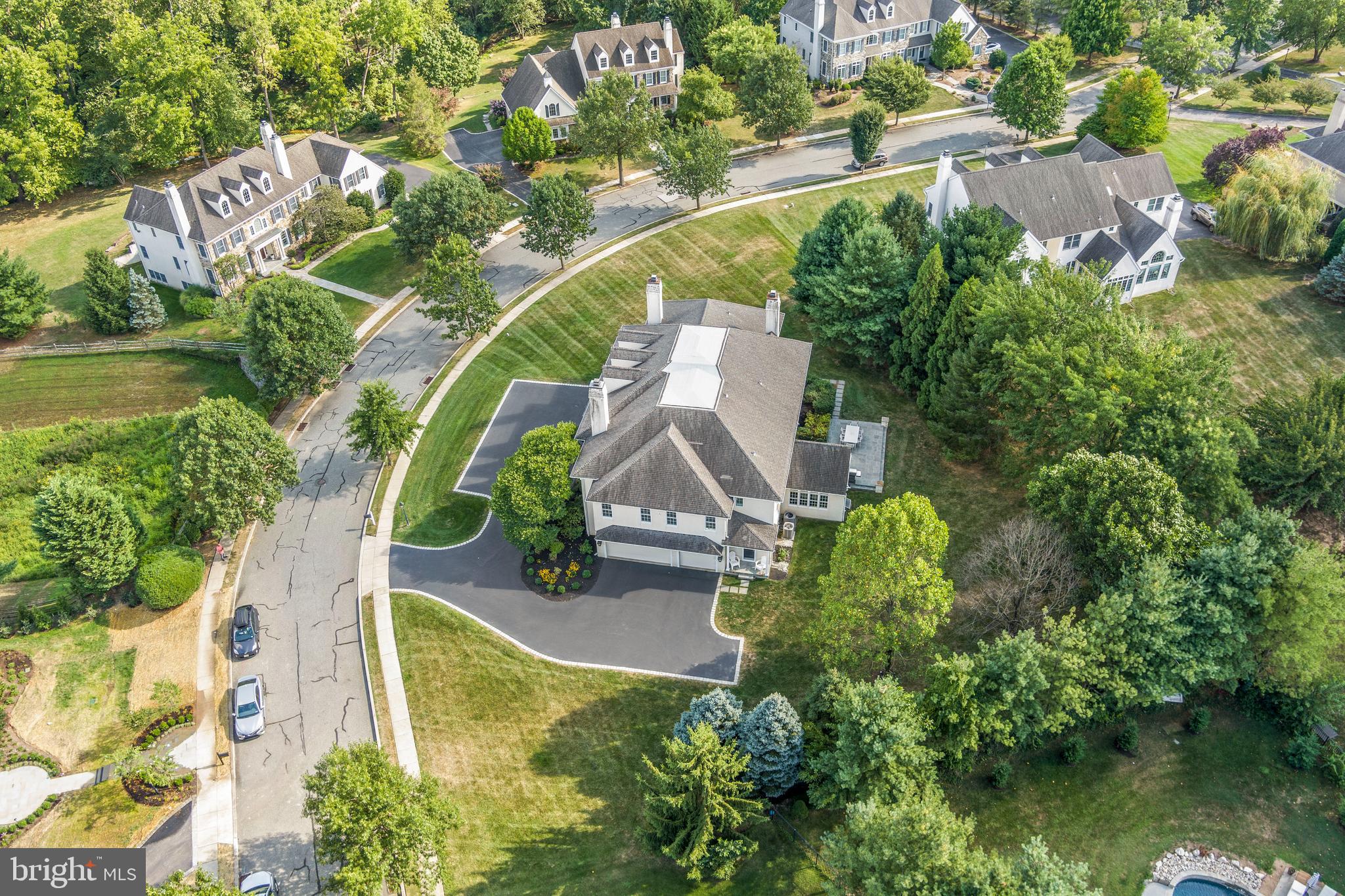 WHITEGATE - Residential