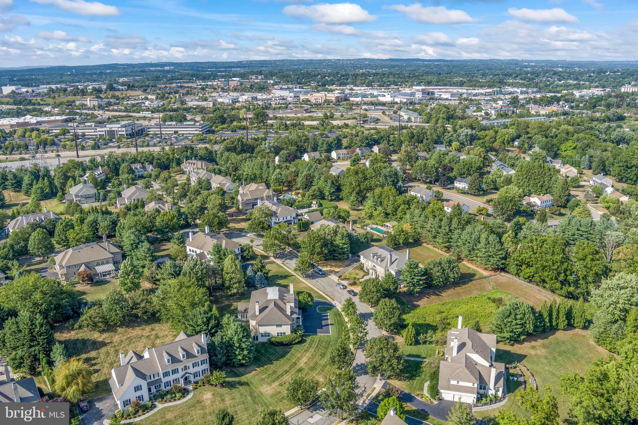 WHITEGATE - Residential