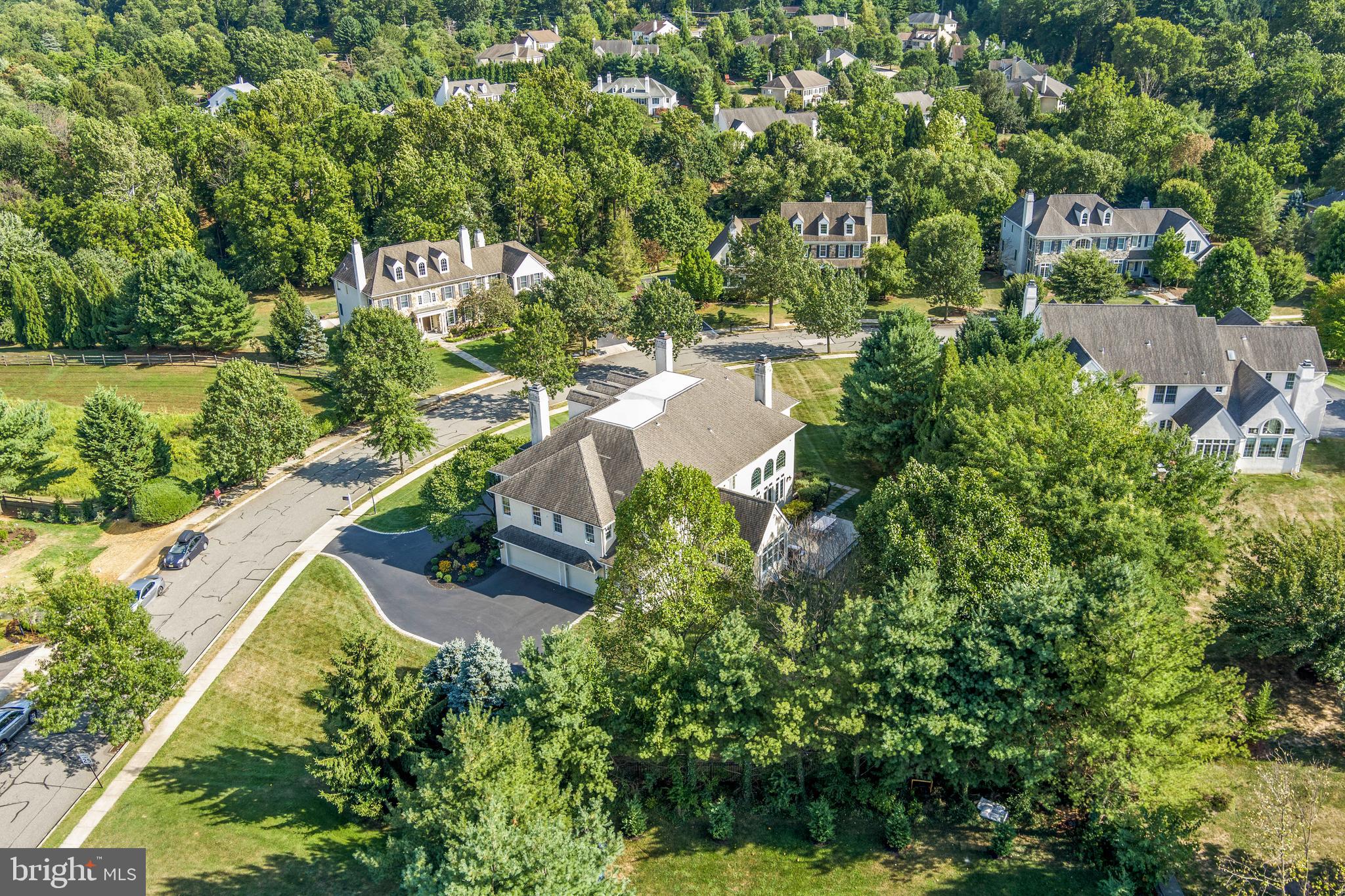 WHITEGATE - Residential