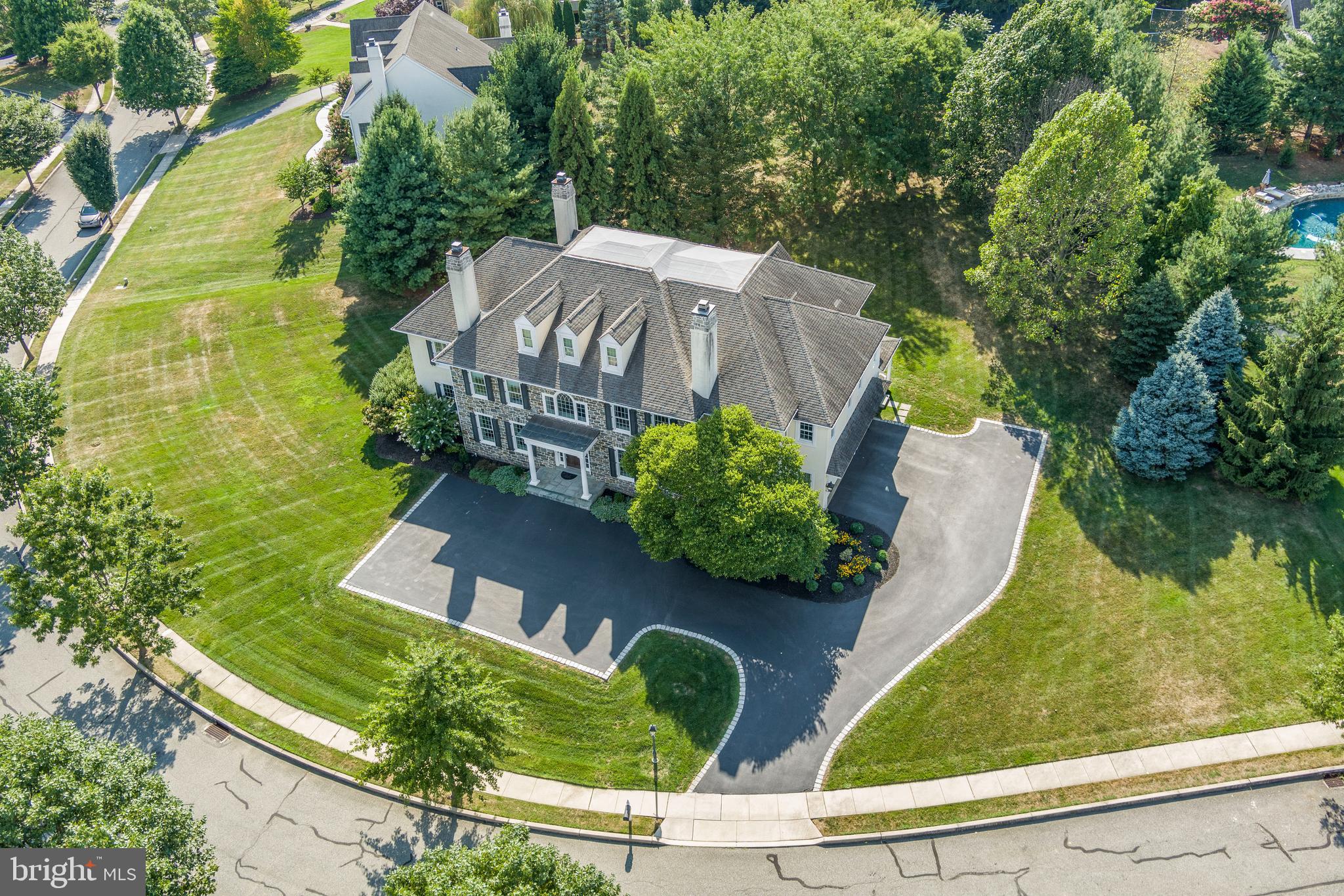 WHITEGATE - Residential