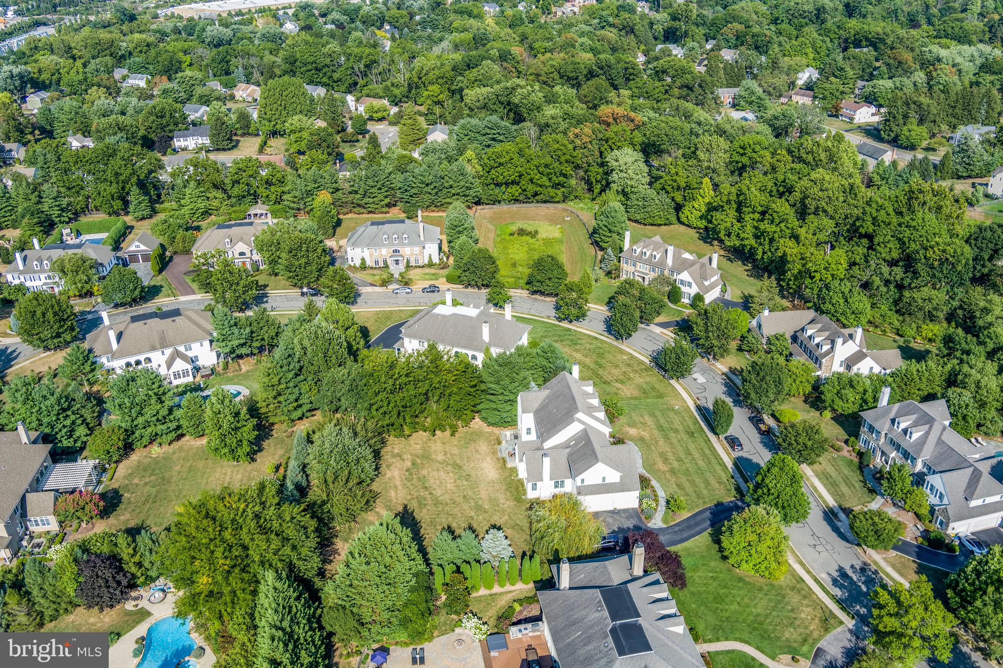 WHITEGATE - Residential