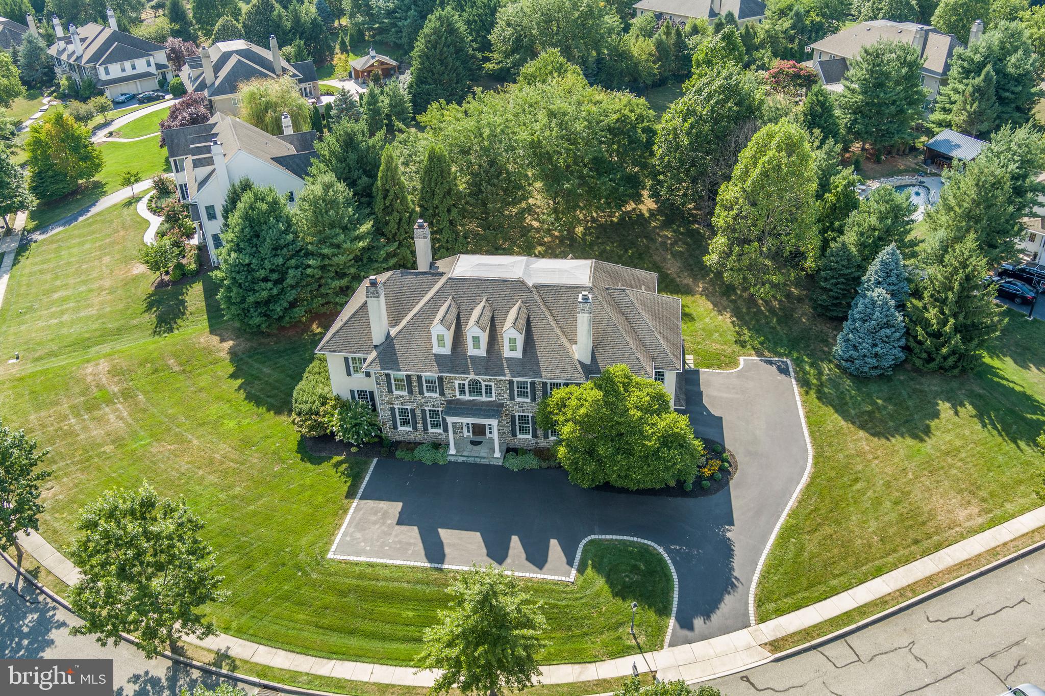 WHITEGATE - Residential