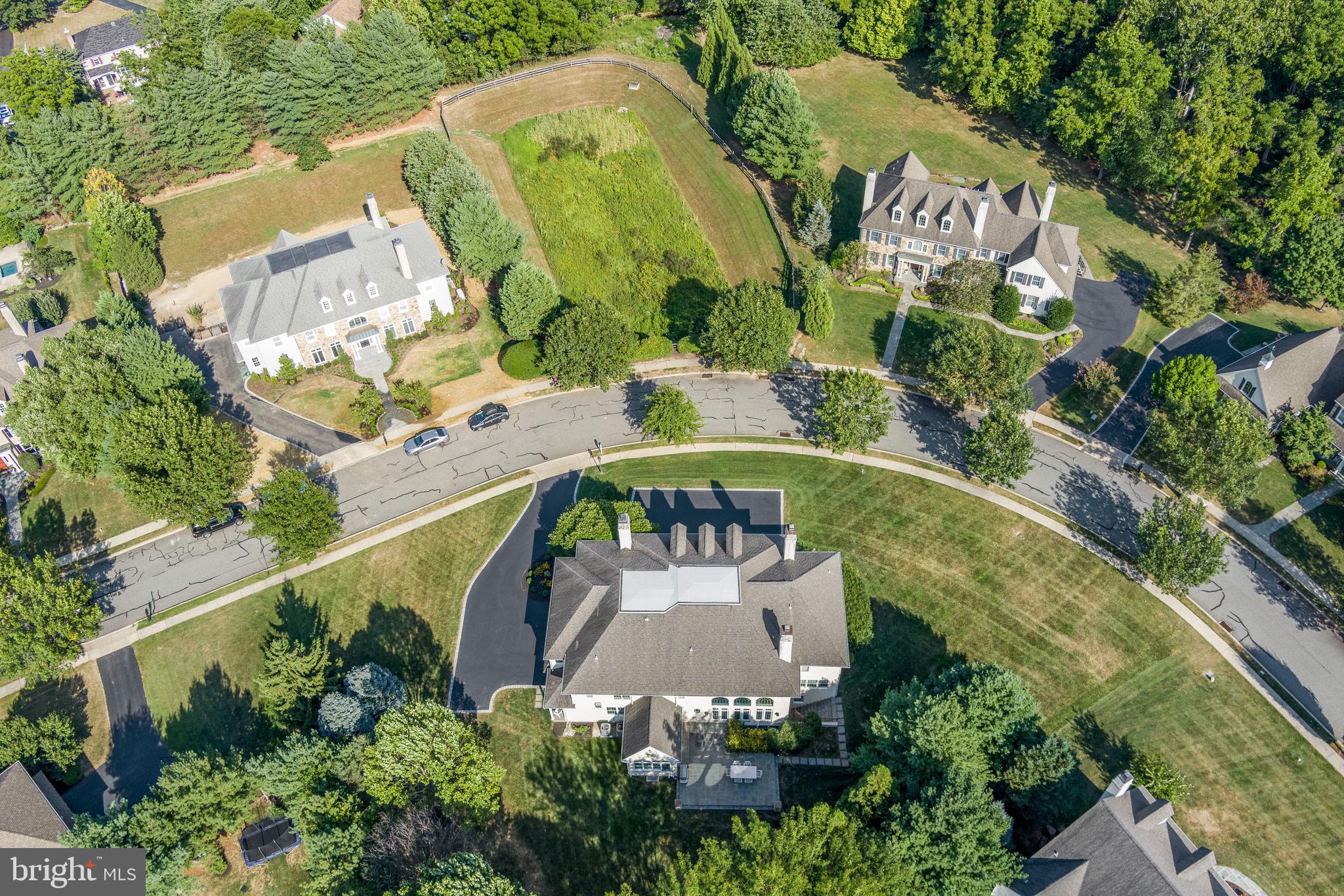 WHITEGATE - Residential