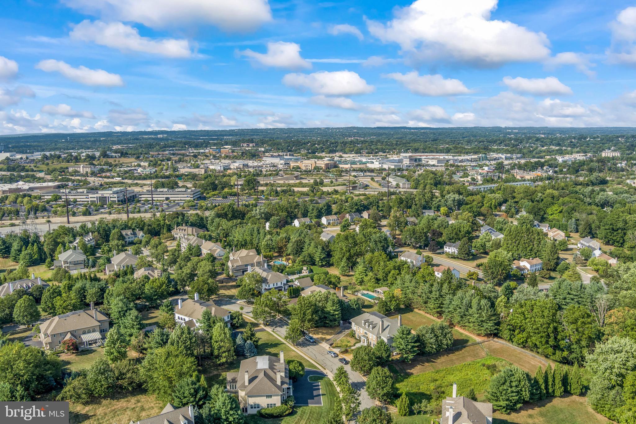 WHITEGATE - Residential