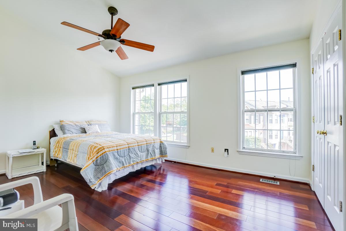 PROSPECT VIEW - Residential