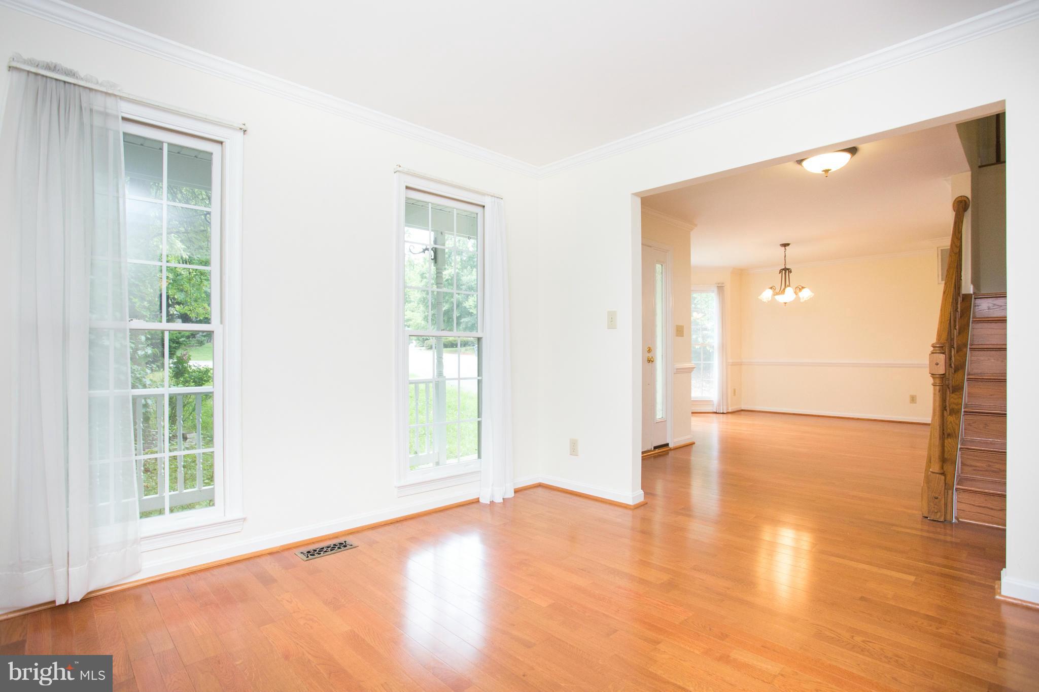 GRANDSTAFF WOODS - Residential