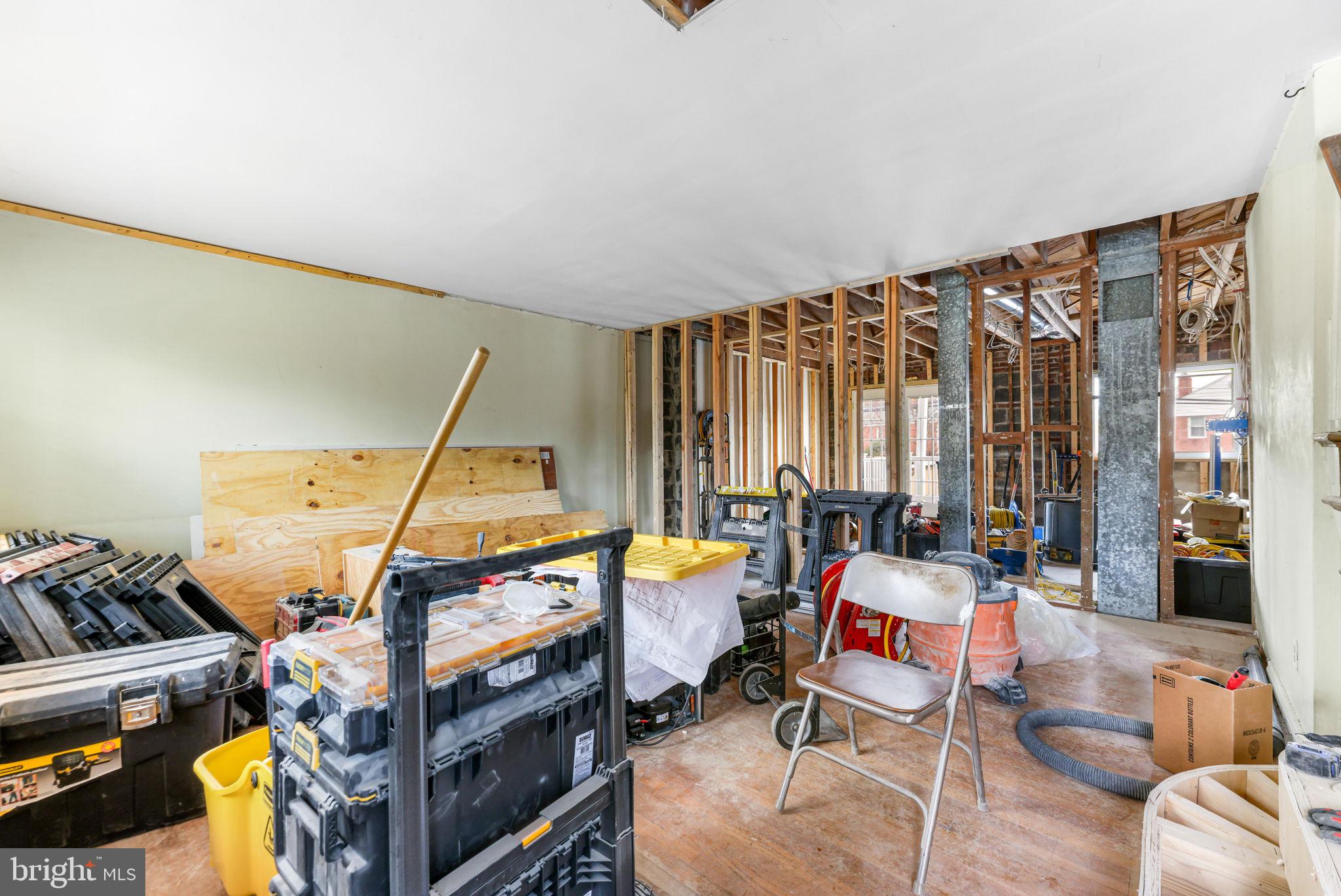 1806 LOCH SHIEL ROAD