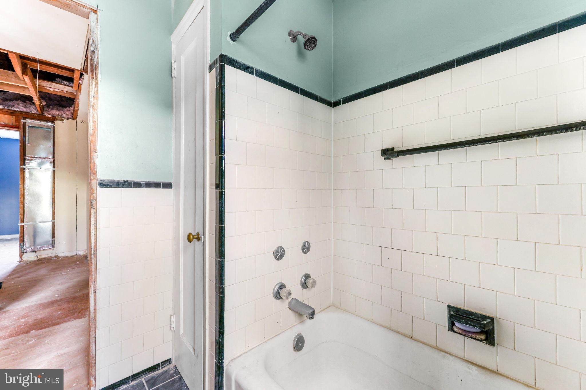 LOCH RAVEN VILLAGE - Residential