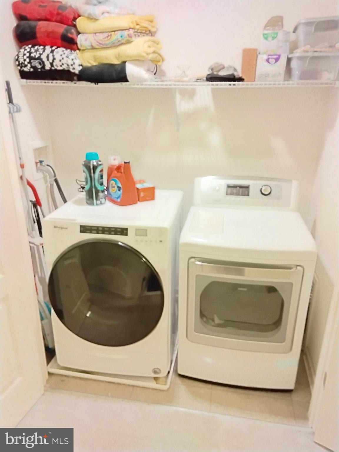 BALLARD GARDENS - Residential