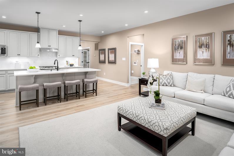 15549 TWIN RIVER CIRCLE H41
