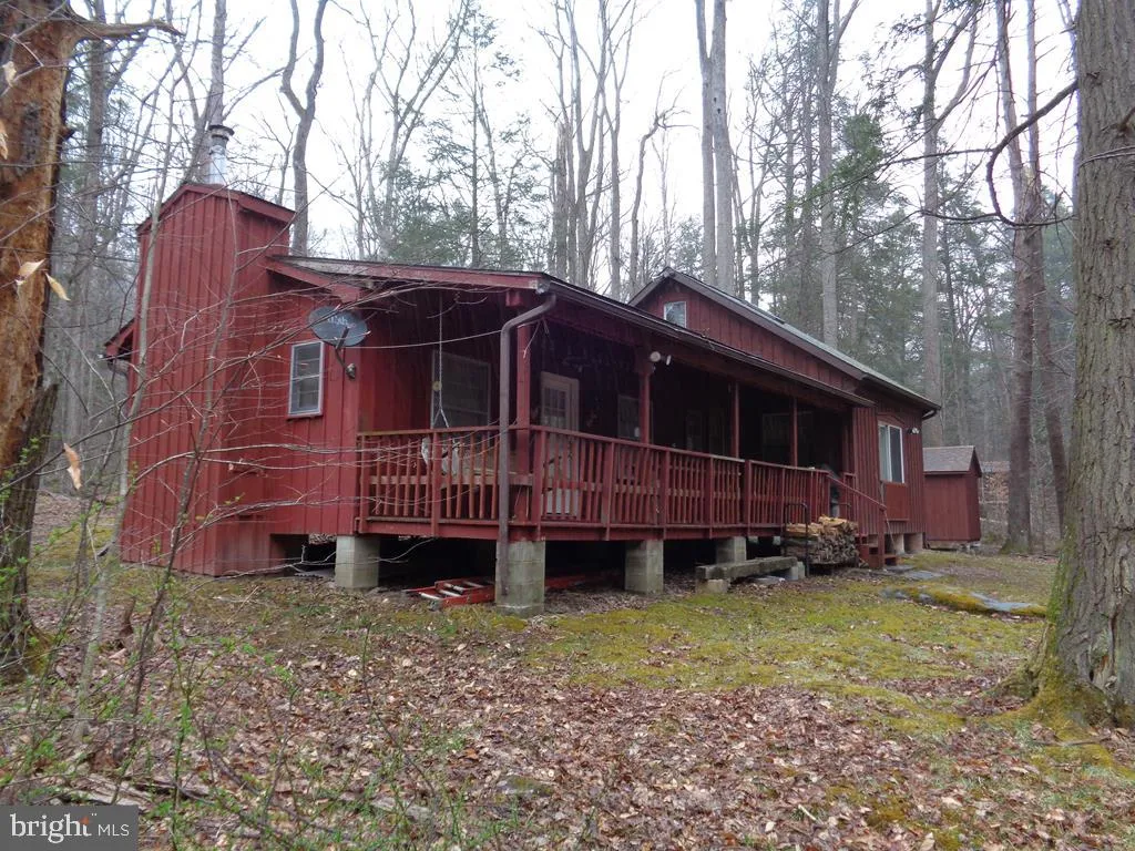 251 Pine Hill Road, Landisburg, PA 17040
