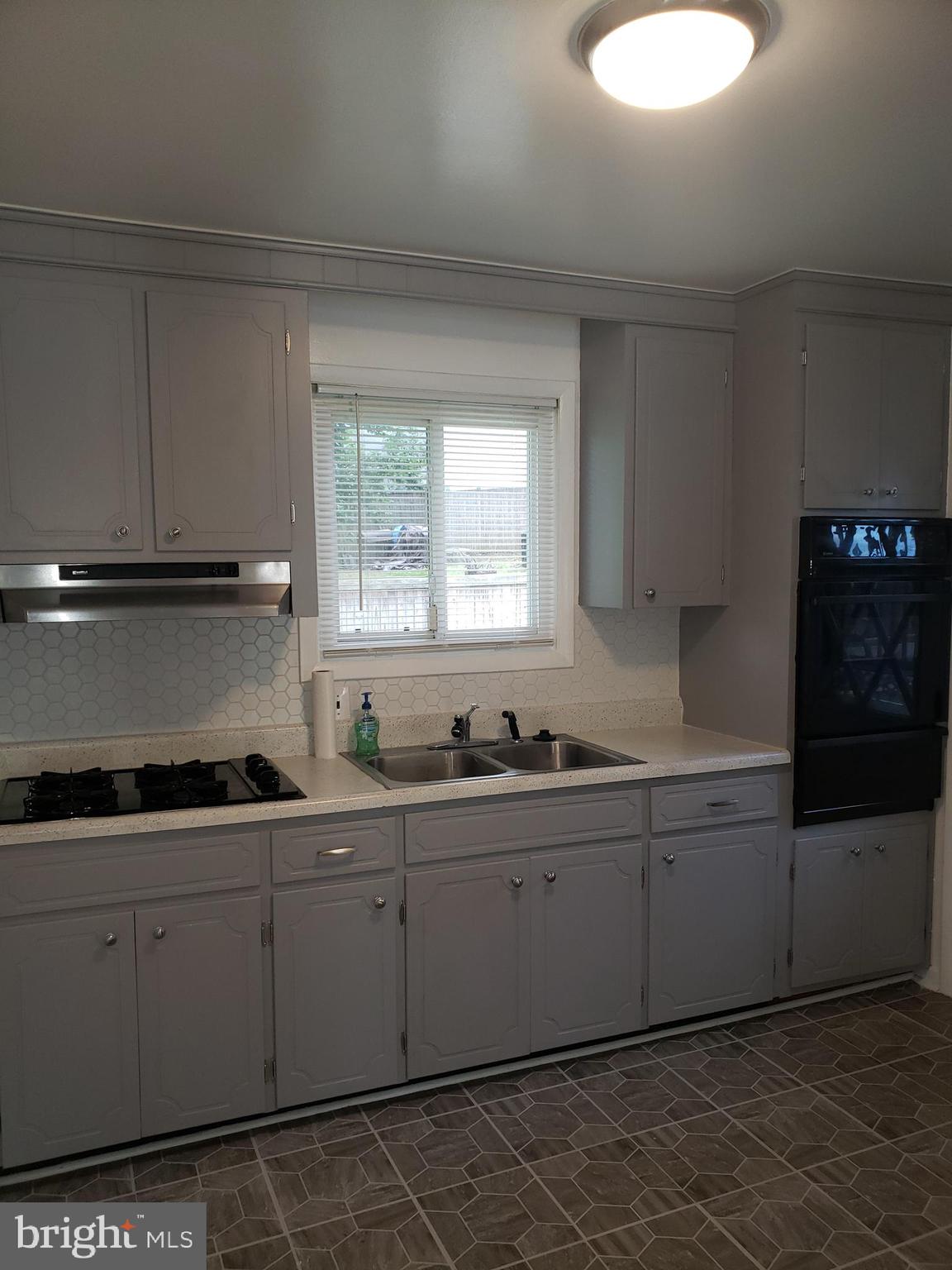 RITCHIE HEIGHTS - Residential Lease