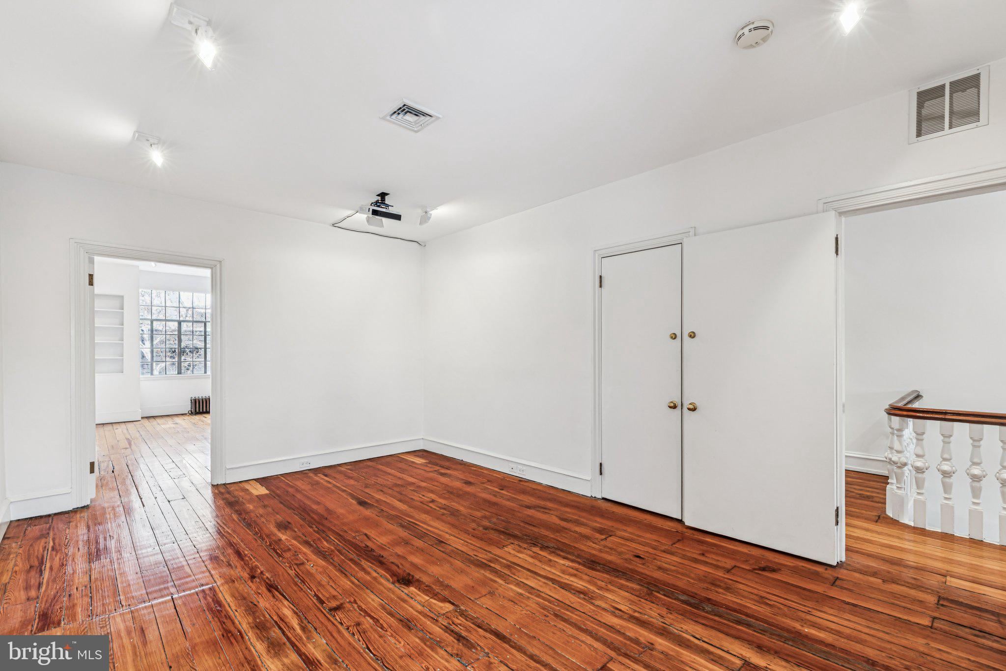 RITTENHOUSE SQUARE - Residential