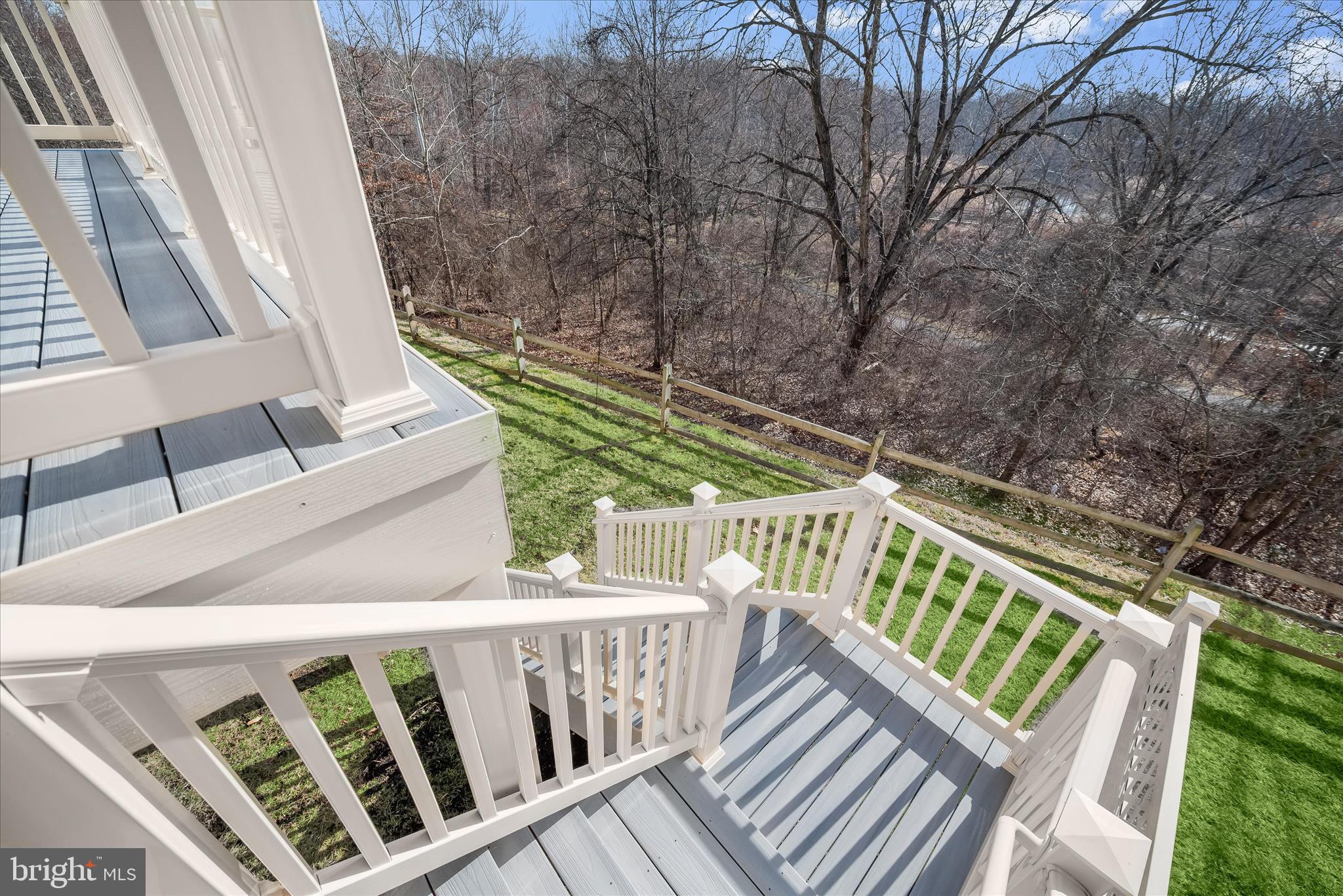 GREENBELT STATION - Residential