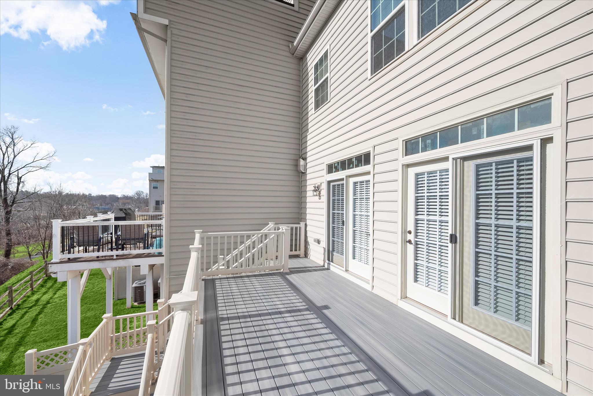 GREENBELT STATION - Residential