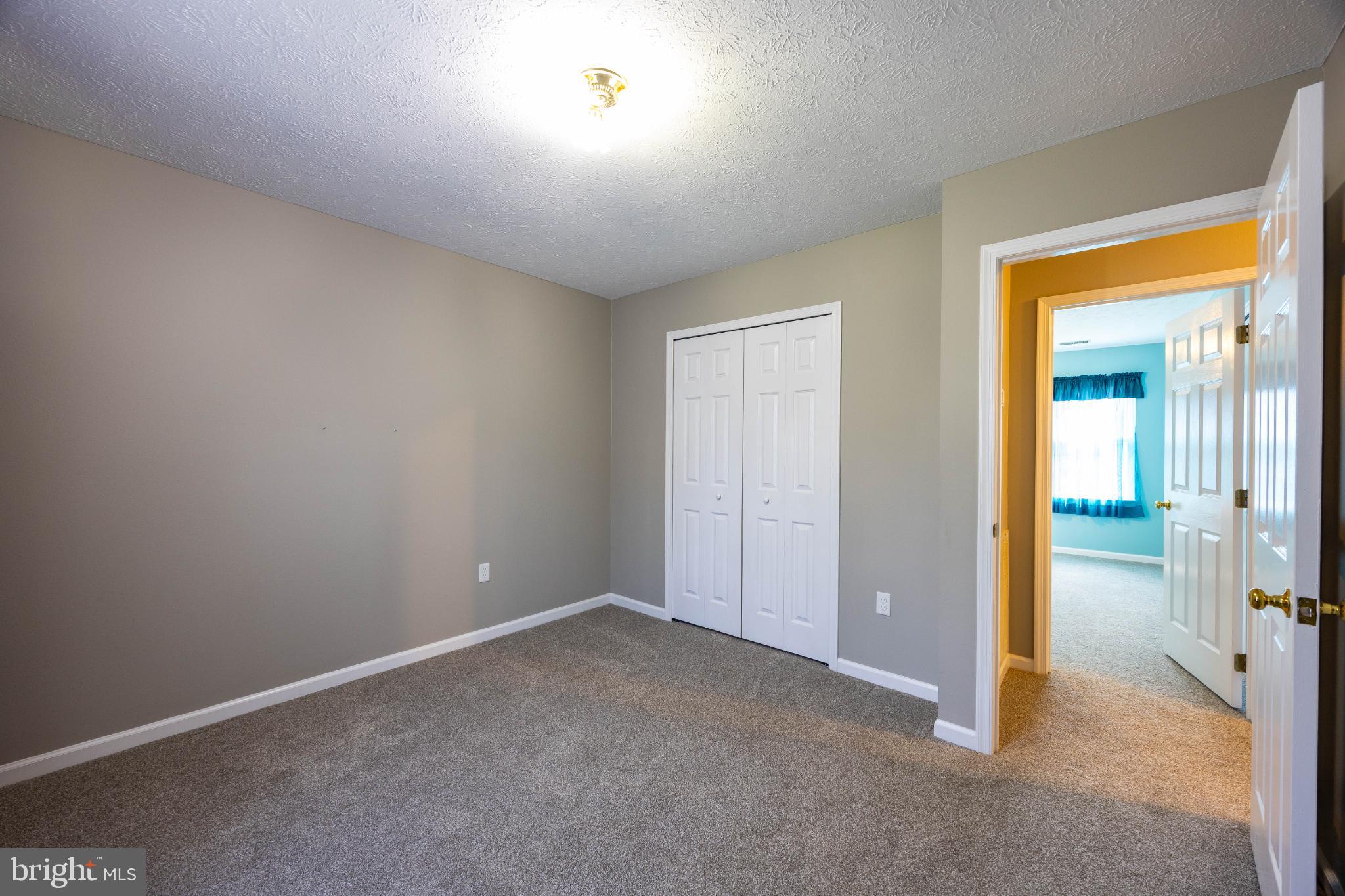 SPRING MILLS FARM - Residential