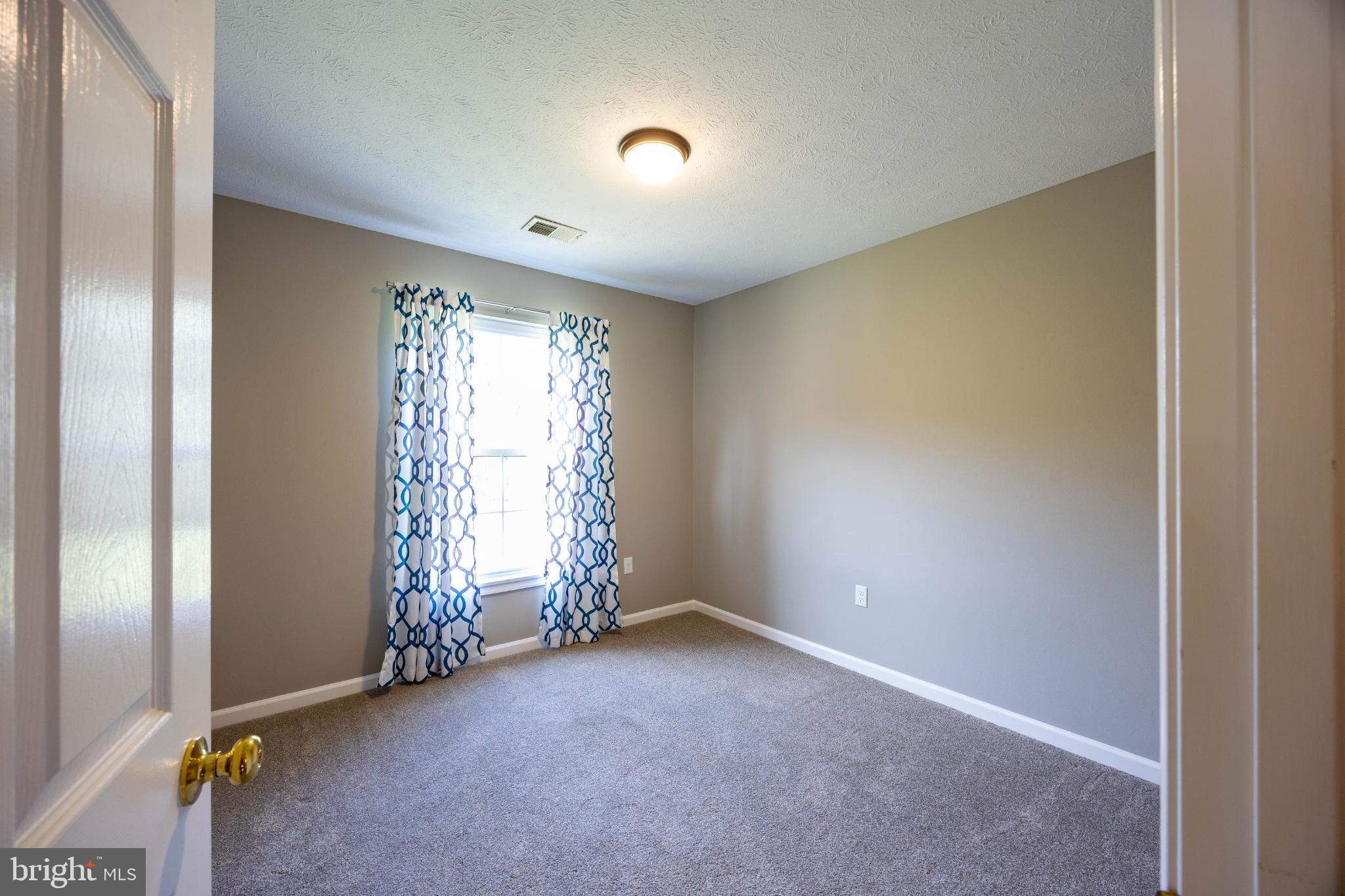 SPRING MILLS FARM - Residential