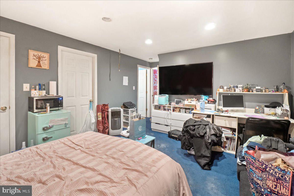 HORSE SHOE FARM ESTATES - Residential