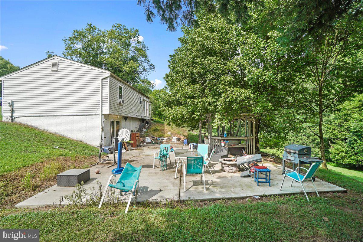 HORSE SHOE FARM ESTATES - Residential