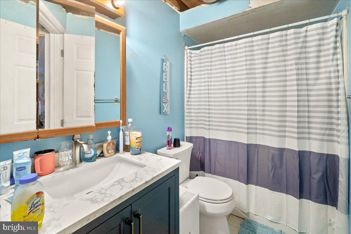 HORSE SHOE FARM ESTATES - Residential