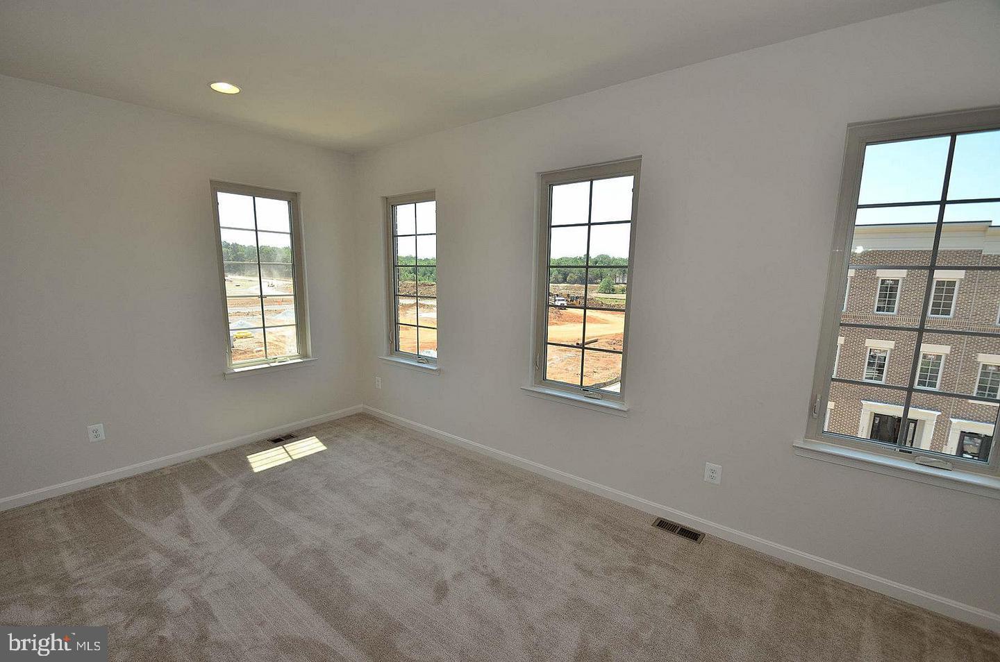 BRAMBLETON - Residential Lease