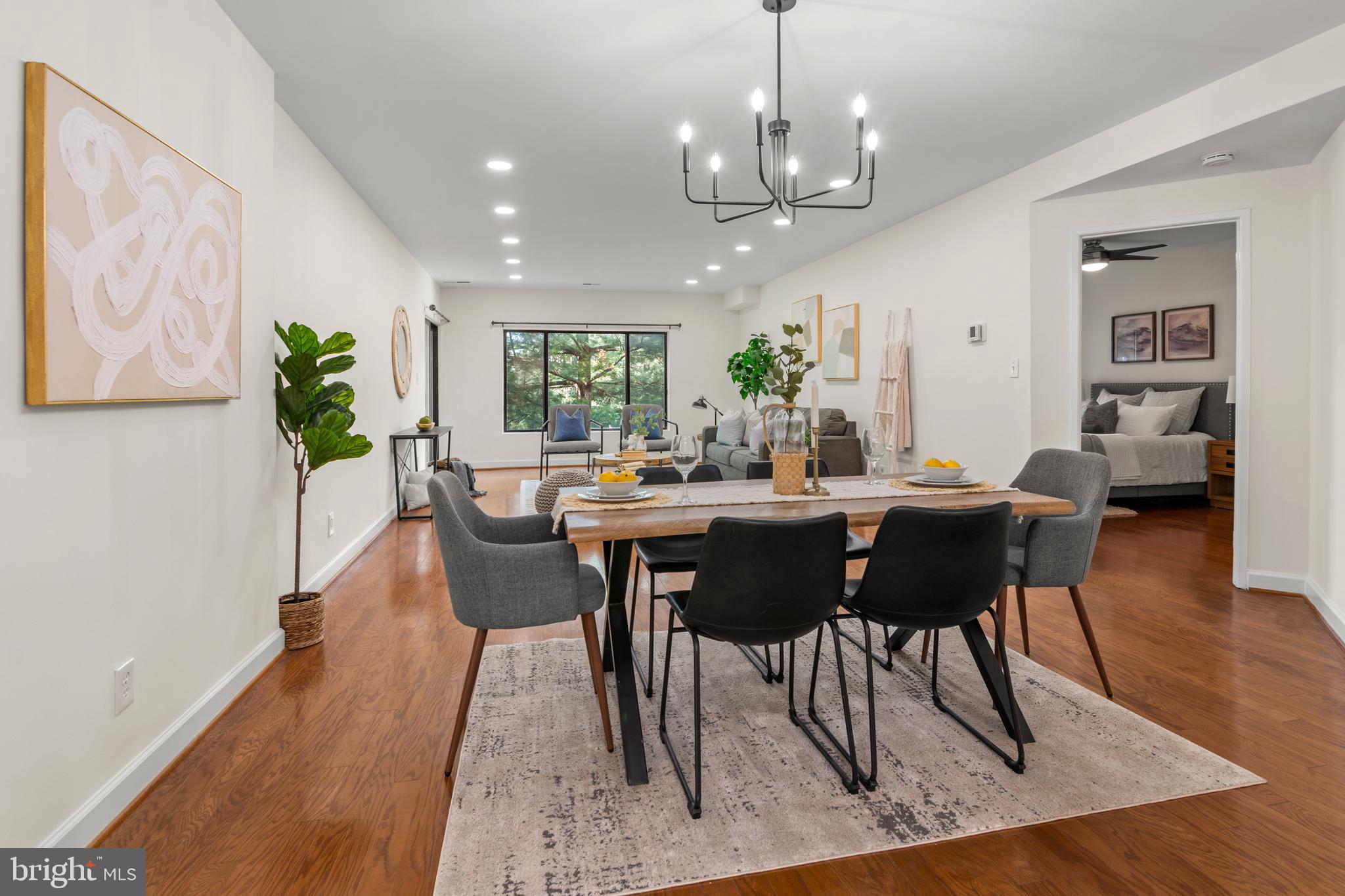 MIRAMONT VILLAS - Residential