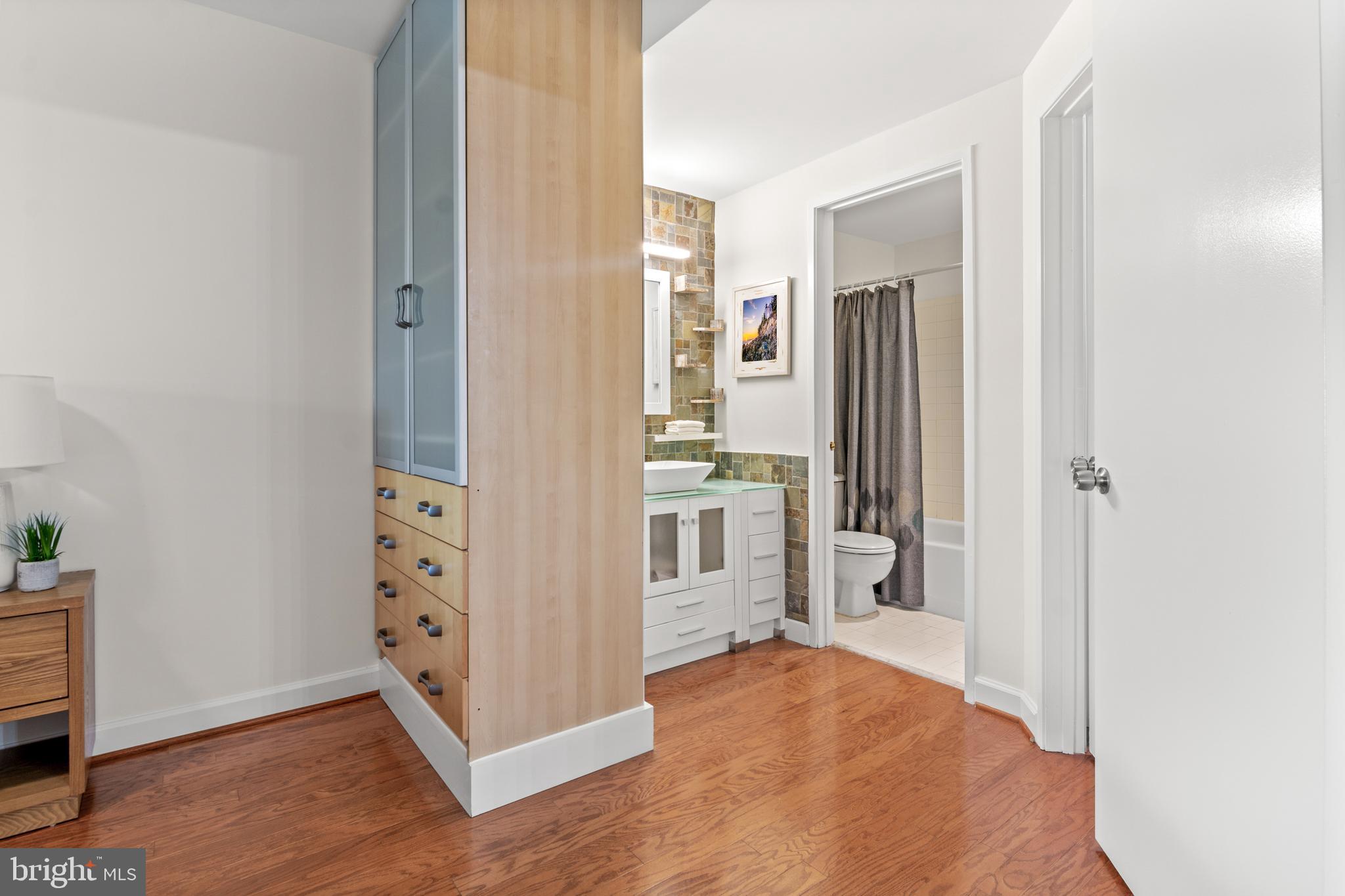 MIRAMONT VILLAS - Residential