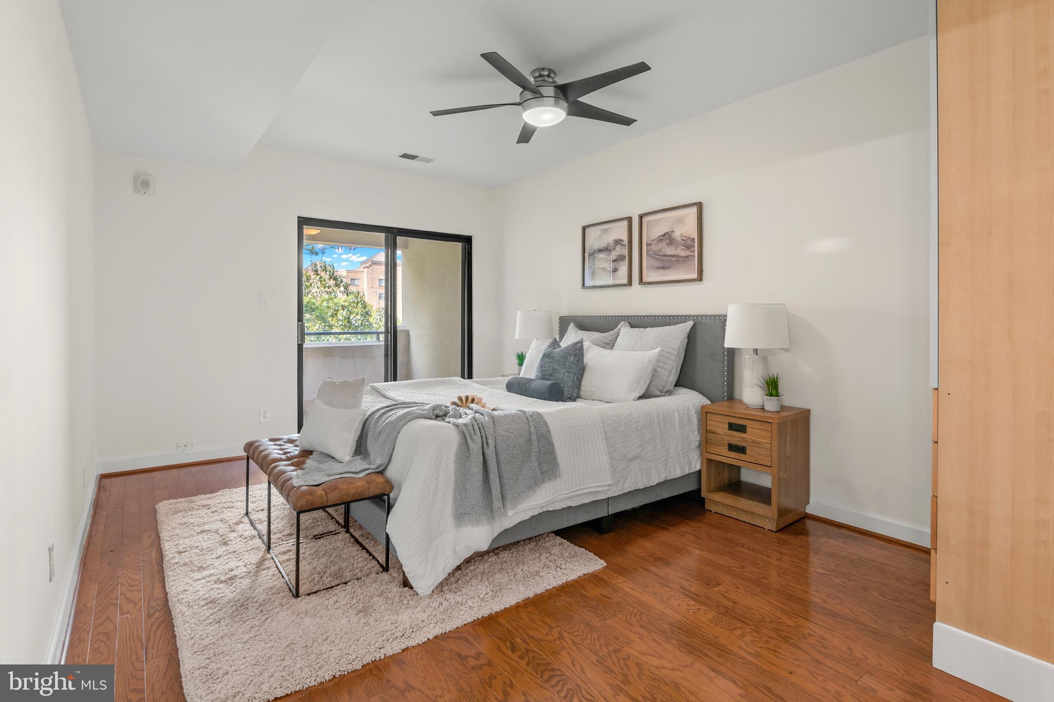 MIRAMONT VILLAS - Residential