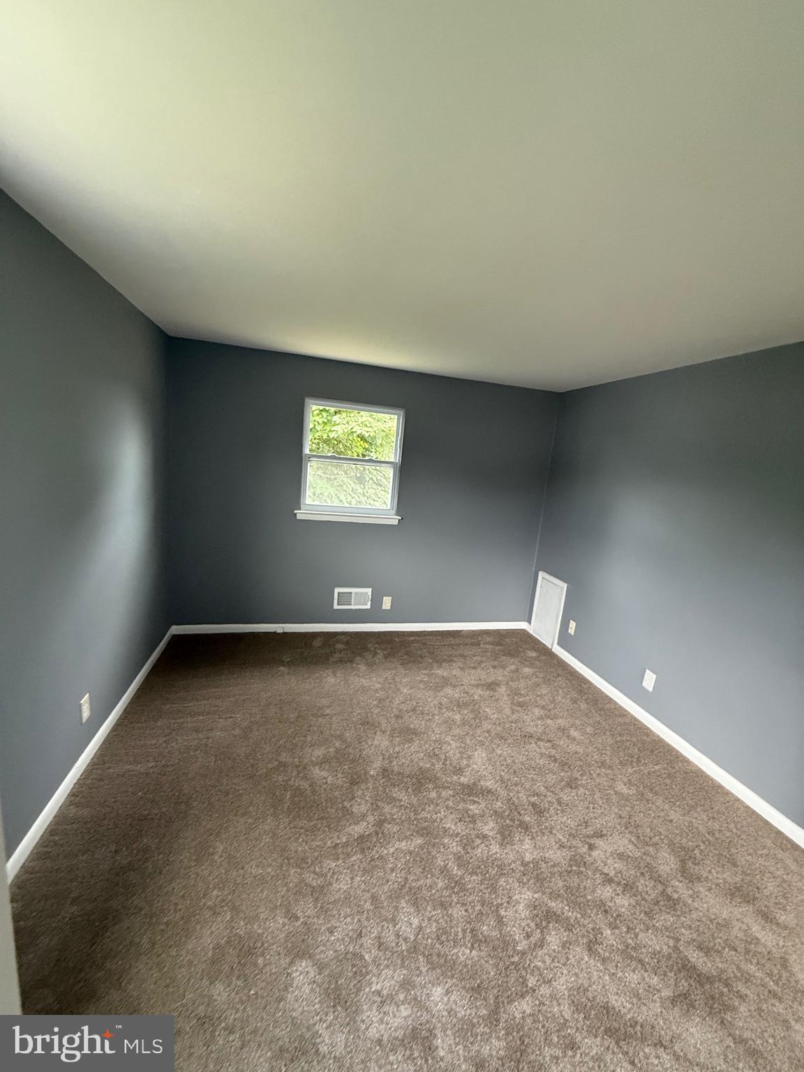 RANDALLSTOWN - Residential