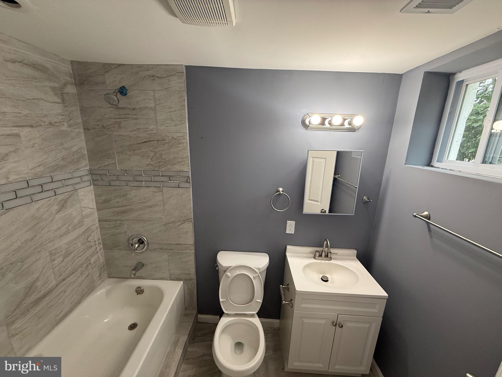 RANDALLSTOWN - Residential