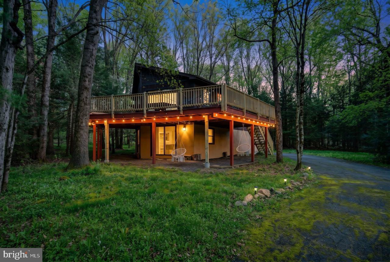 TOWAMENSING TRAILS - Residential